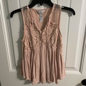 pink tank with lace detailing